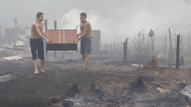 Dans le sud-ouest de la Russie, certains villages ont été totalement dévastés par les flammes. [REUTERS - � Mikhail Voskresenskiy / Reuters]