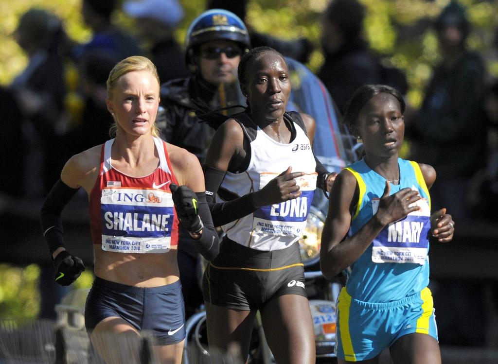 Le trio de tête féminin, et un retour en force de la suprématie kenyane. [KEYSTONE - Peter Foley]