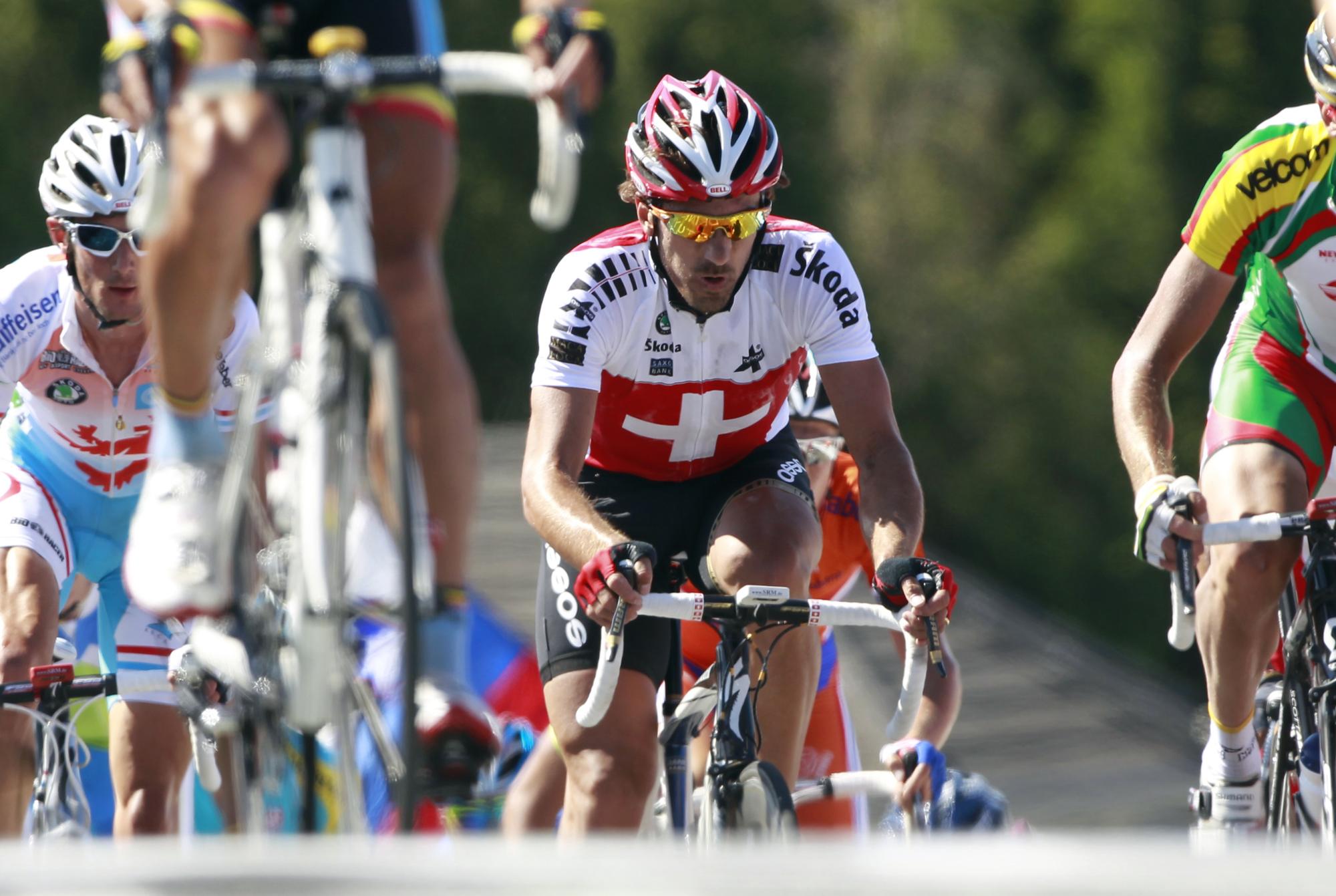 Cancellara a souffert de crampes à l'entame du dernier tour. [REUTERS - � Mick Tsikas / Reuters]