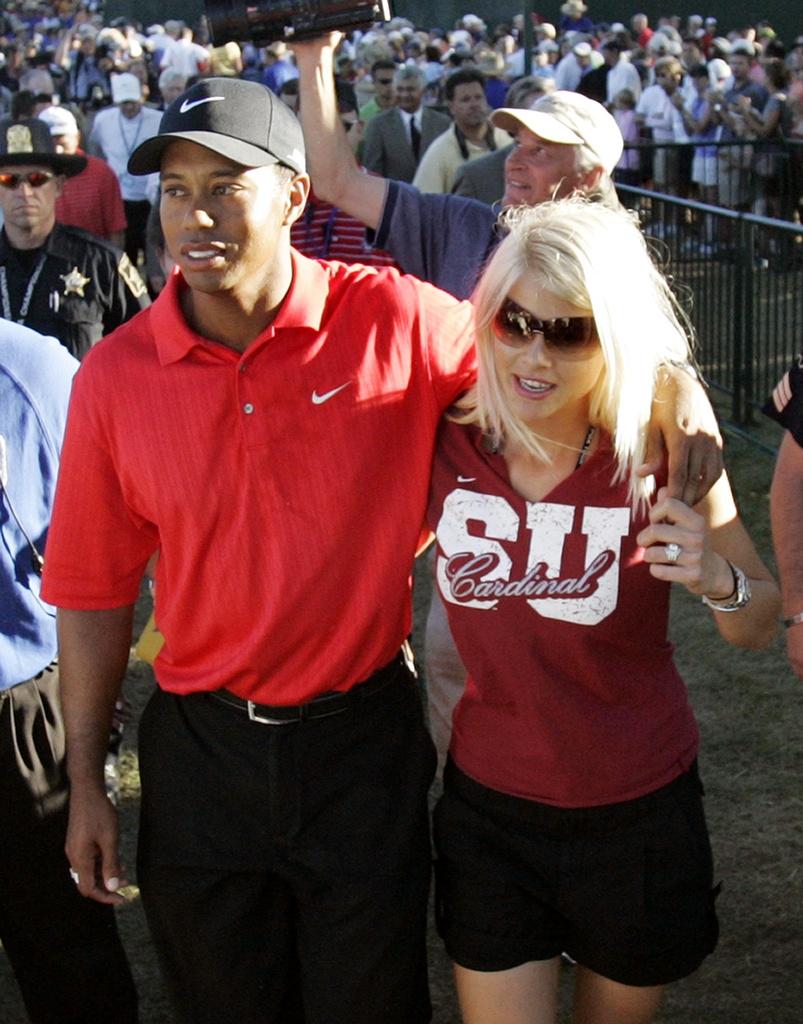 Le mariage de Tiger Woods et d'Eline Nordegren (photo de 2006) n'aura pas résisté au scandale.