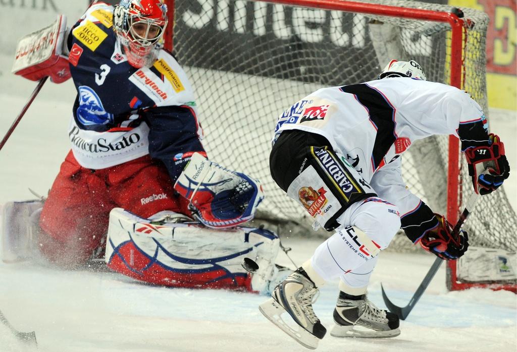 Andreï Bykov et Fribourg ont séché devant Ambri. [KEYSTONE - Carlo Reguzzi]