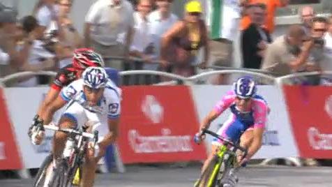 Cyclisme / Tour de France (9e étape): Victoire de Sandy Casar qui s'impose devant Luis Leon Sanchez et Damiano Cunego