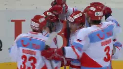 Hockey / Coupe Spengler: Team Canada - Spartak Moscou. Une minute folle avec le 5-0 par Josh Holde, la réplique russe immédiate (5-1) et le 6-1 par Metropolit
