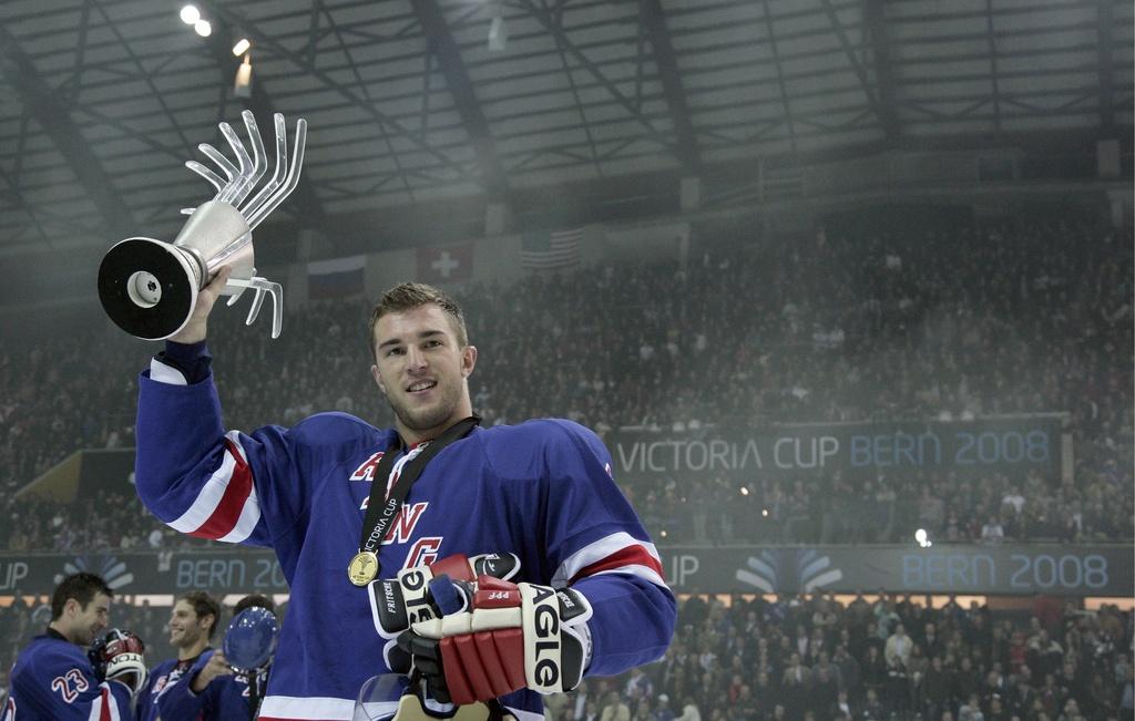 Dan Fritsche a remporté la Victoria Cup avec New York en 2008. [KEYSTONE - PETER KLAUNZER]