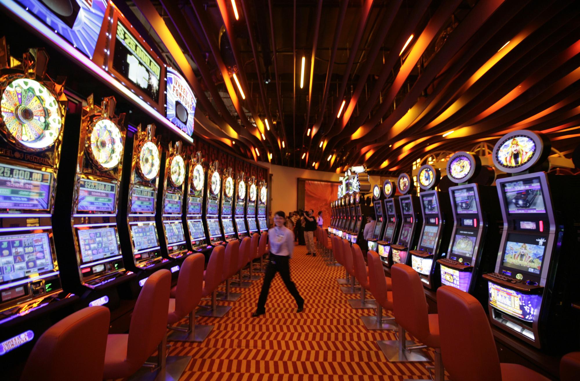Pour les casinos, les machines à sous rapportent davantage que les tournois de poker.