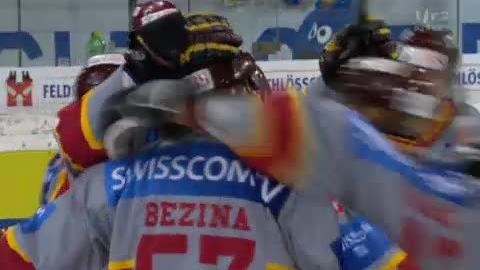 Hockey / Coupe Spengler: Sparta Prague - GE-Servette. Les "Aigles" prennent l'avantage par Dan Fritsche (2-1/37e)