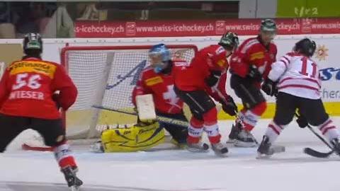 Hockey / Suisse - Canada: les Canadiens ouvrent le score par Martin Kariya (30e)