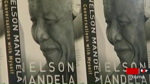 Afrique du Sud: Nelson Mandela publie un autoportrait inédit