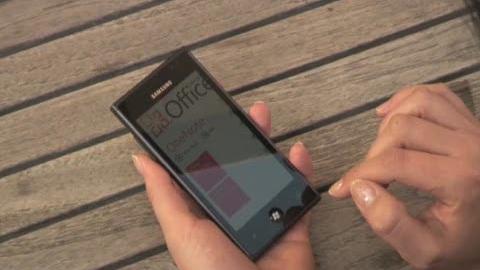 Microsoft lance Windows Phone 7 avec cinq modèles en Suisse