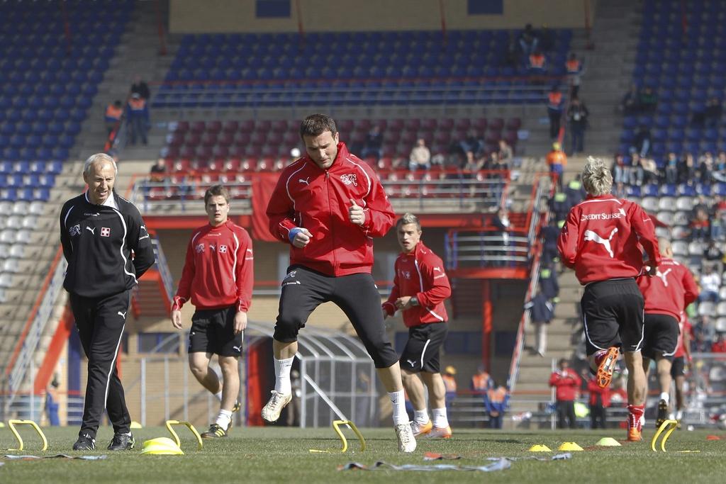 Frei (au premier plan) et Behrami (à droite) de retour aux affaires. [KEYSTONE - PETER KLAUNZER]