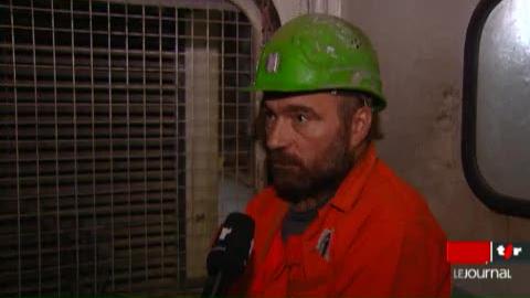 Chantier du tunnel du Gothard: le portrait de Philippe Singer, mineur-électricien