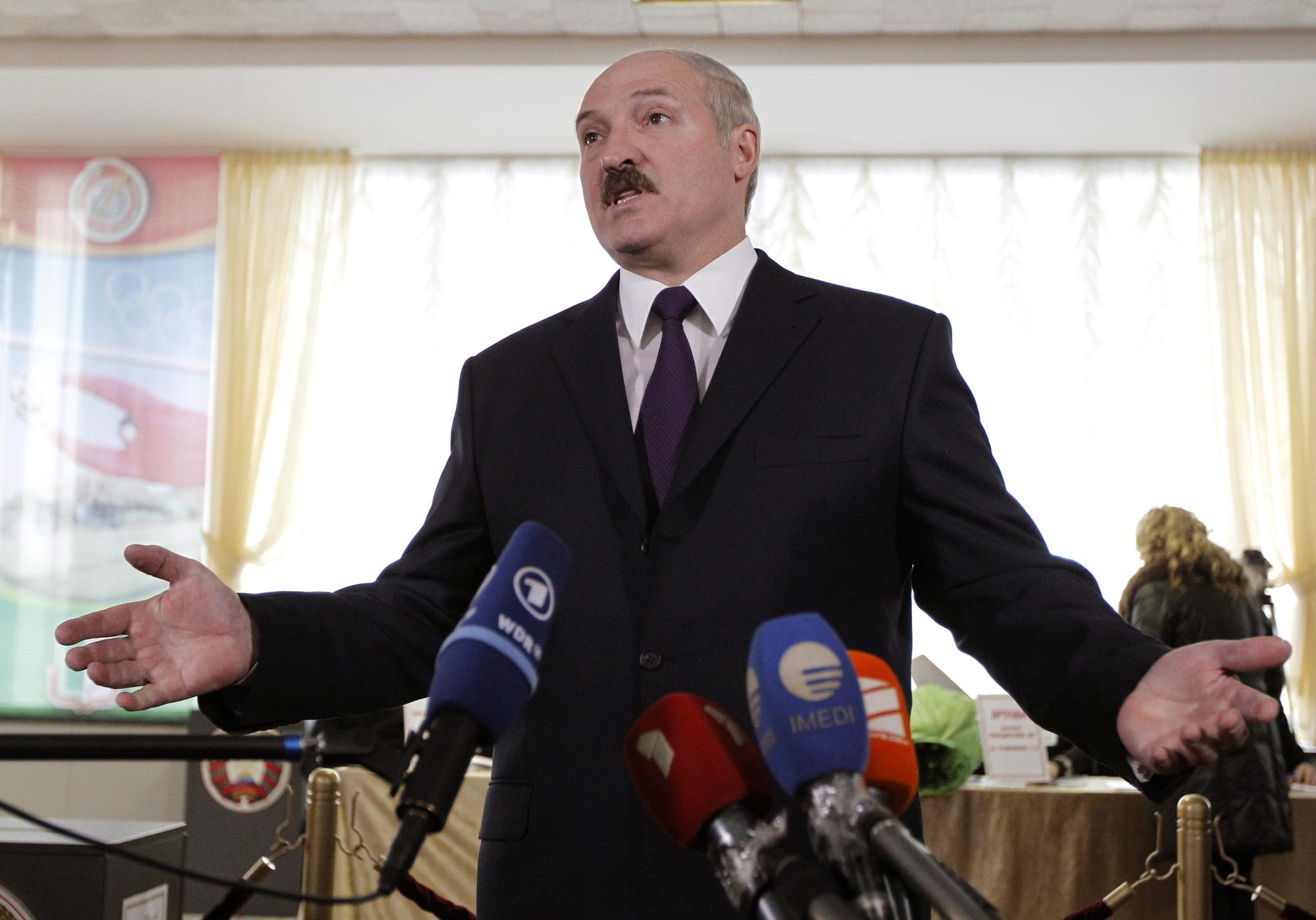Alexandre Loukachenko est accusé par ses opposants d'avoir truqué le scrutin. [Vasily Fedosenko]