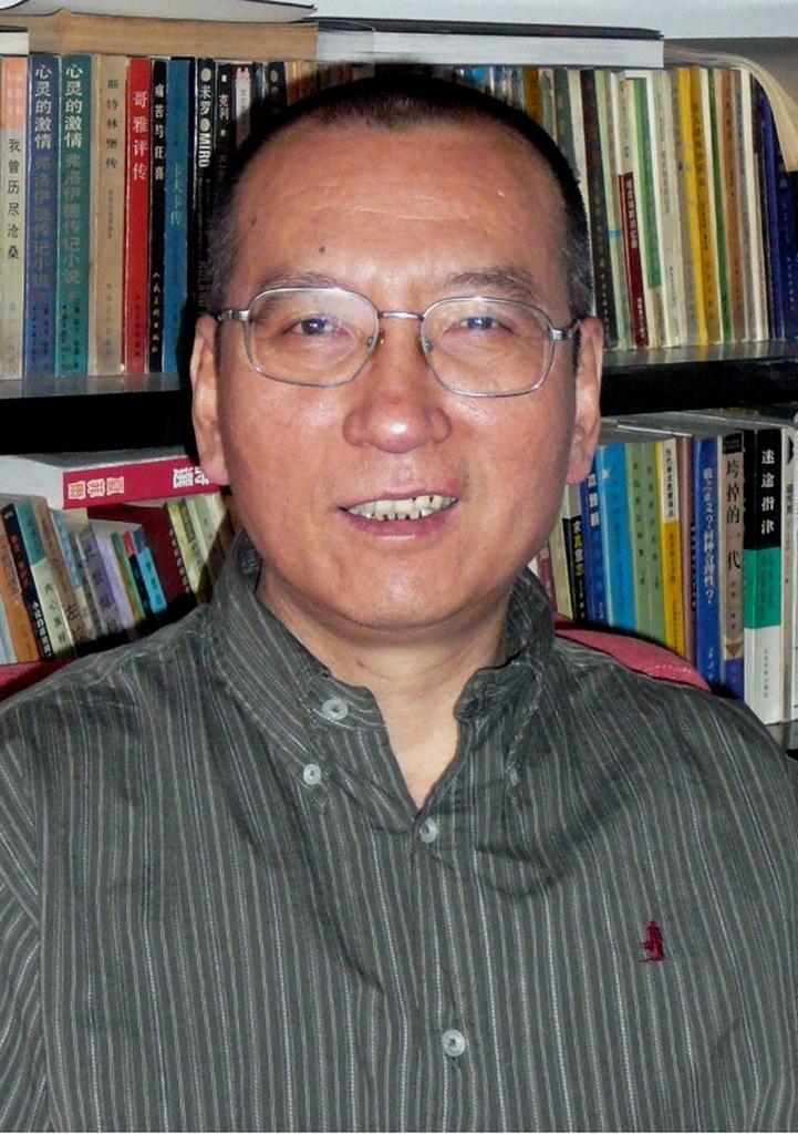 Liu Xiaobo, ici en avril 2008, purge une peine de prison de 11 ans en Chine.
