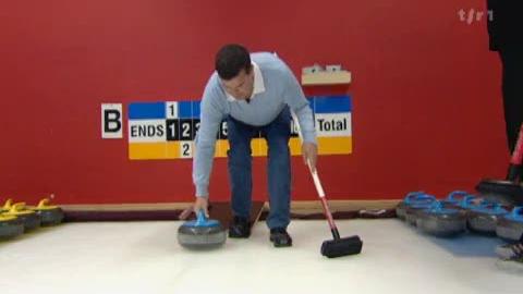 Laurent Bastardoz s'initie au curling