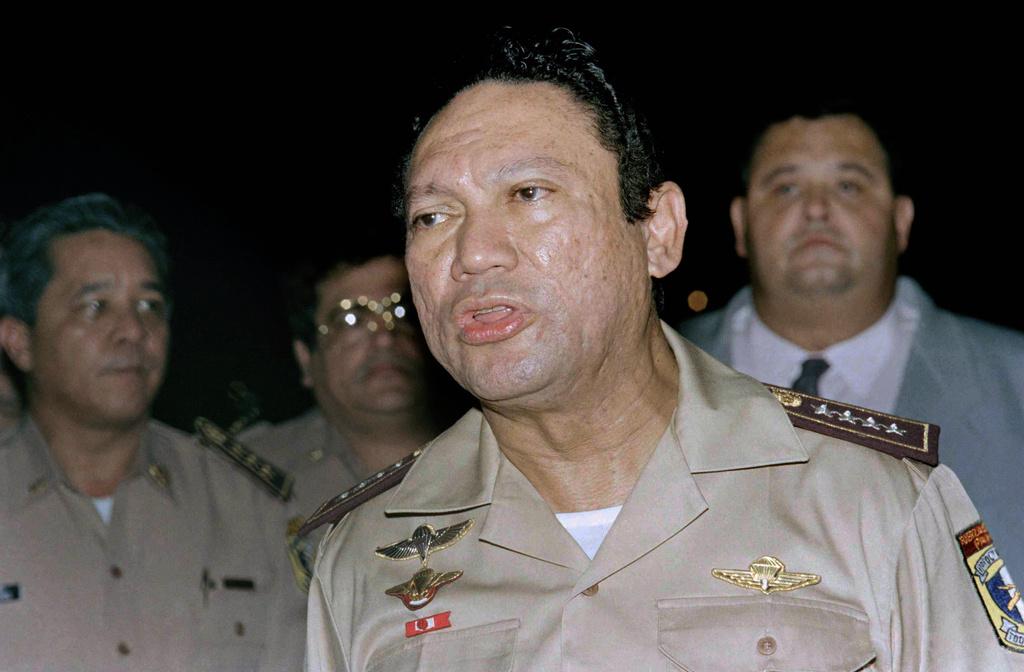 Manuel Antonio Noriega à Panama City en 1989, peu avant d'être destitué par les Etats-Unis. [KEYSTONE - Anonymous]