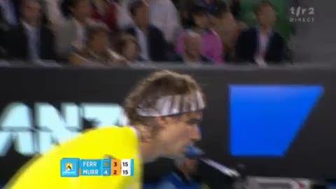 Tennis / Open d'Australie (2e demi-finale): Etonnant réflexde de Ferrer sur un smash de Murray