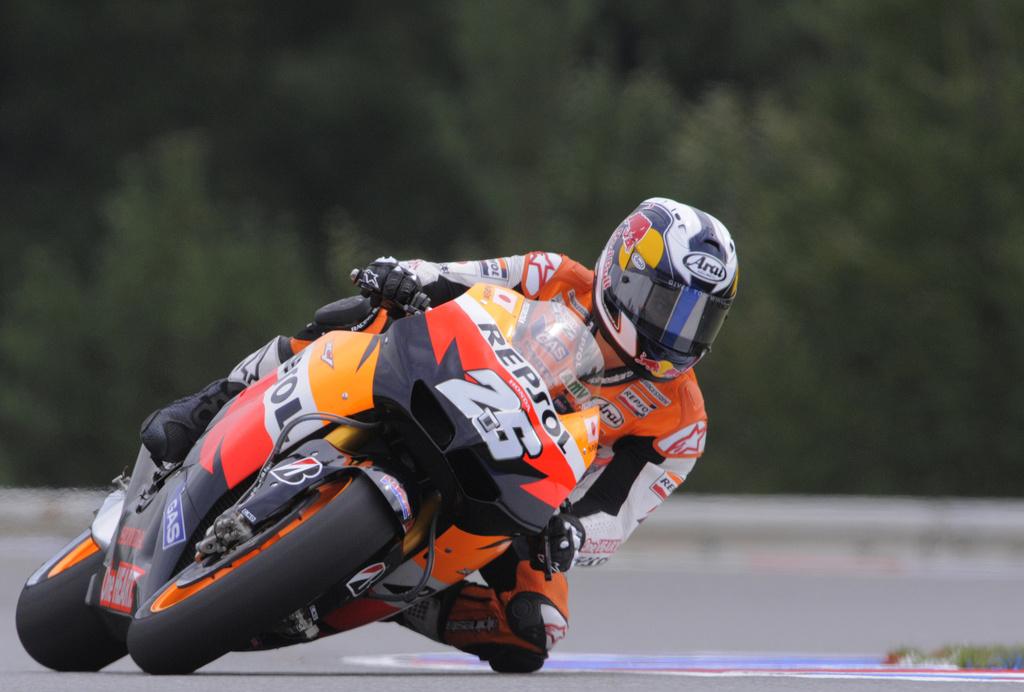 Pedrosa décroche sa première pole position de la saison. [Jens Meyer]