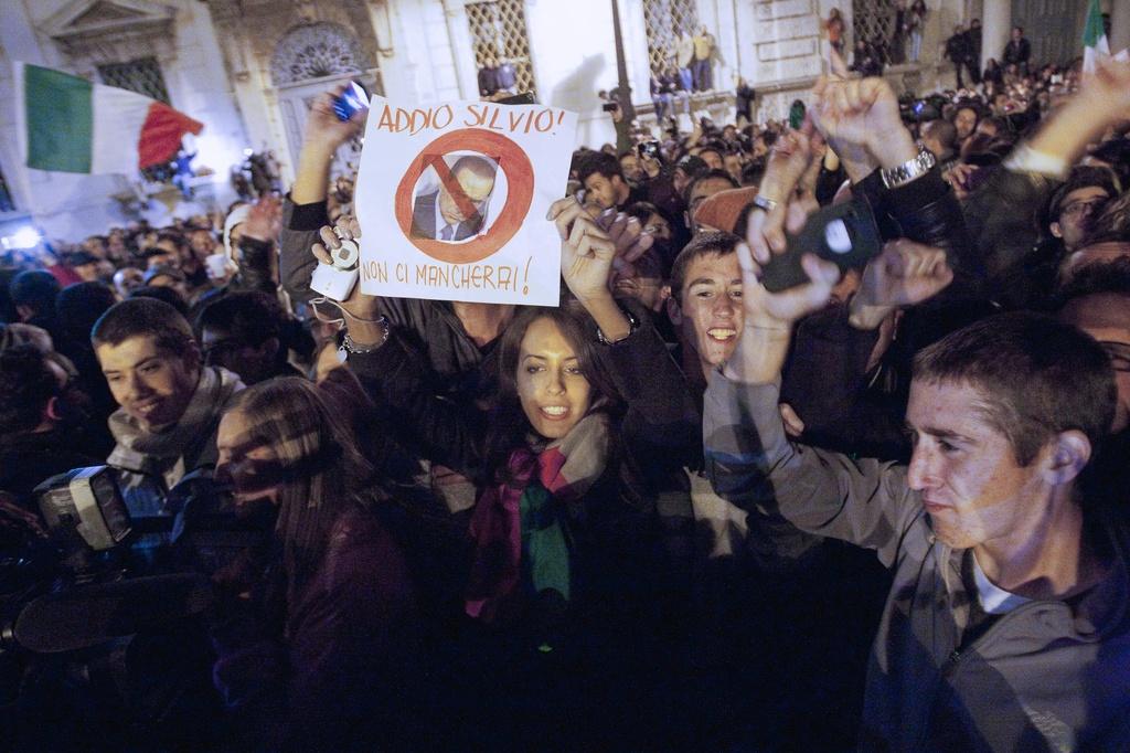 Des milliers de Romains ont manifesté leur joie en différents lieux symboliques de la capitale italienne. [KEYSTONE - Andrew Medichini]