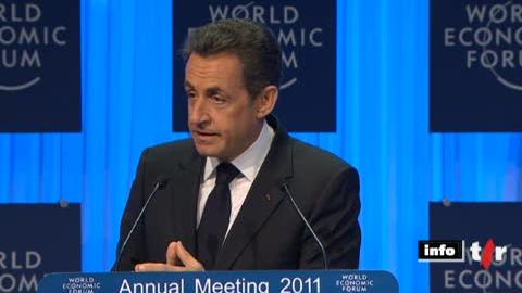 Forum économique mondial de Davos: le président français Nicolas Sarkozy s'est exprimé sur la nécessité de protéger l'euro