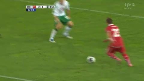 Eliminatoires Euro 2012: SUI-BUL: Shaqiri, 19 ans, réussi un doublé qui permet à la Suisse de mener 2-1 (62')!