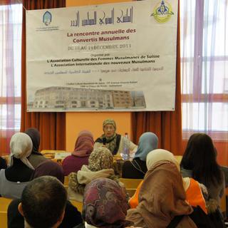 Rencontre annuelle des convertis musulmans à La Chaux-de-Fonds. [RTS - Gaël Klein]
