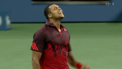 Tennis / US Open: Tsonga, le prochain adversaire de Federer, s'impose sur une belle balle de match contre Fish.