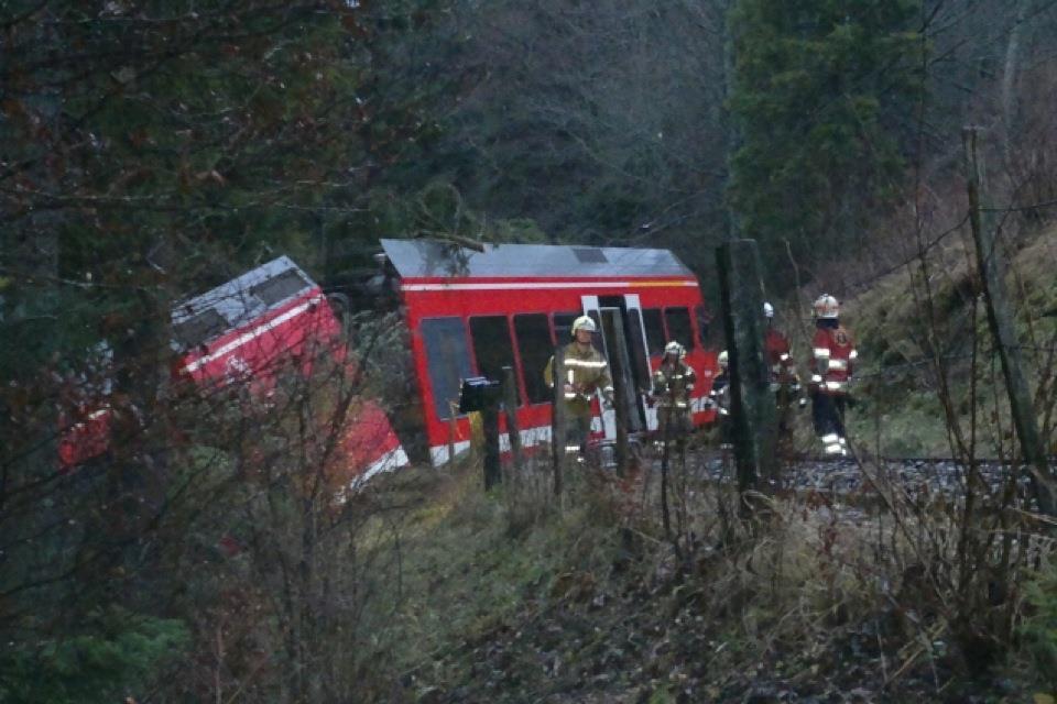 Déraillement d'un train près de Tavannes [Joris Chételat]