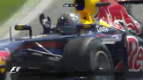 Automobilisme / F1 (GP d'Espagne): arrivée. 4e victoire en 5 GP pour Sebastian Vettel/ALL. 2e Hamilton/GB, 3. Button/GB. Sébastien Buemi finit 14e