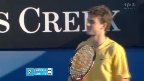 Tennis / Open d'Australie: Stanislas Wawrinka - Grigori Dimitrov (BUL). Le Suisse, solide, remporte la 1re manche 7-5