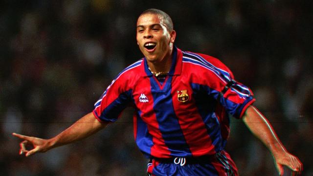 Ronaldo est le meilleur buteur de l'histoire de la Coupe du monde avec 15 réussites en trois éditions. [Denis Doyle]