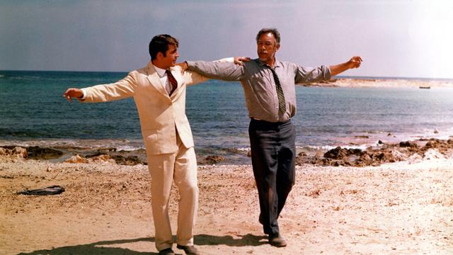 "Zorba le grec", 1964. Les protagonistes de ce film culte de Michael Cacoyannis, joués par Anthony Quinn et Alan Bates, sont tirés du livre de Nikos Katzantzakis.