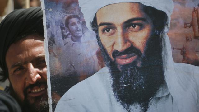 Le sang de Ben Laden "ne sera pas perdu", affirme aussi Al Qaïda en promettant des actes de vengeance. [Naseer Ahmed]