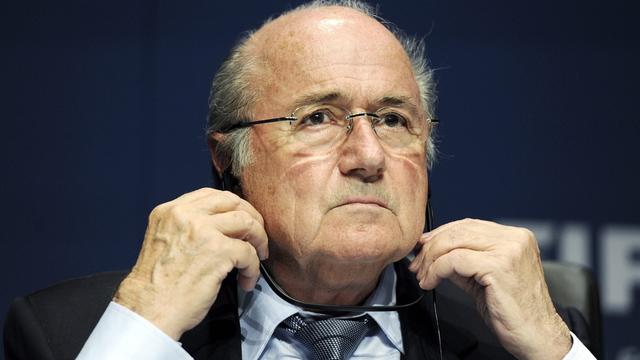 Sepp Blatter devra donner des garanties aux syndicats. [Walter Bieri]