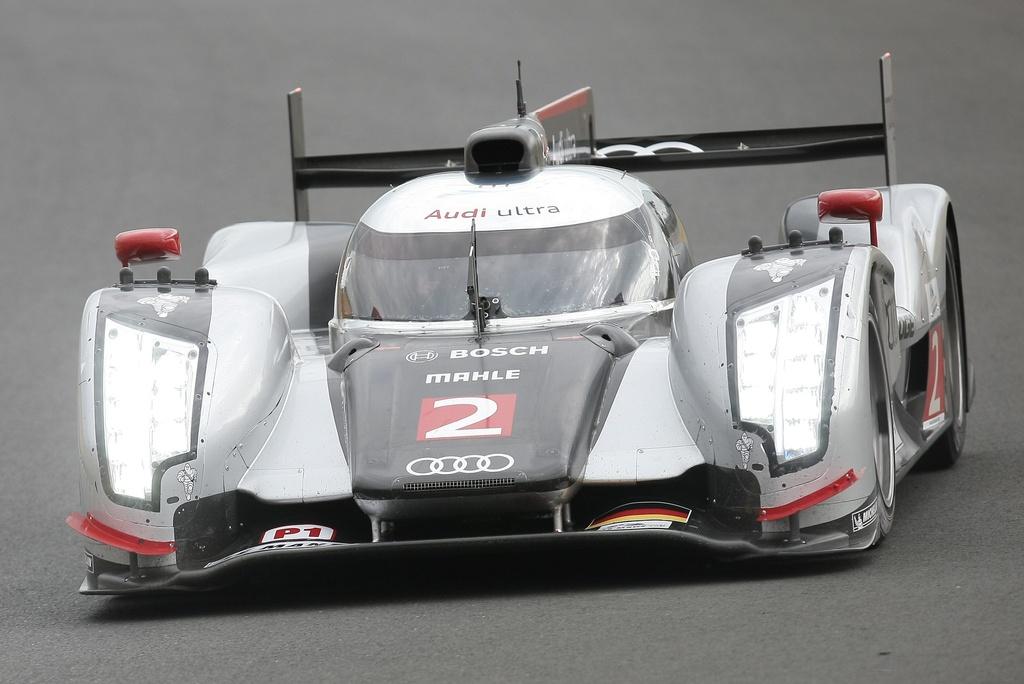 Au volant de son Audi, Marcel Fässler a signé le meilleur chrono des essais. Il s'élancera donc de la pole. [Keystone - Vincent Michel]