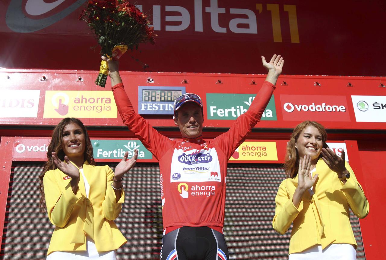 Sylvain Chavanel prend le maillot rouge de leader. [REUTERS - Miguel Vidal]