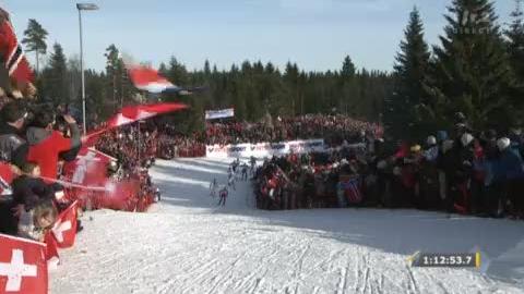 Ski nordique / Mondiaux / 50 km messieurs: A 27,9 km, Dario Cologna est 11e, bien placé dans le peloton de tête...