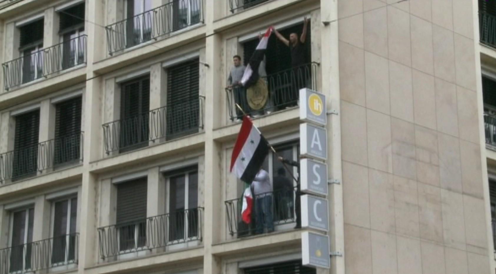 Un des bureaux de la représentation syrienne à Genève a été forcé samedi par des activistes kurdes. [rts]