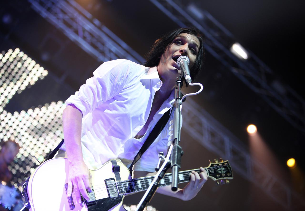 Brian Molko et ses acolytes expérimentent de nouveaux sons sur "B Sides". [REUTERS - Cynthia Karam]