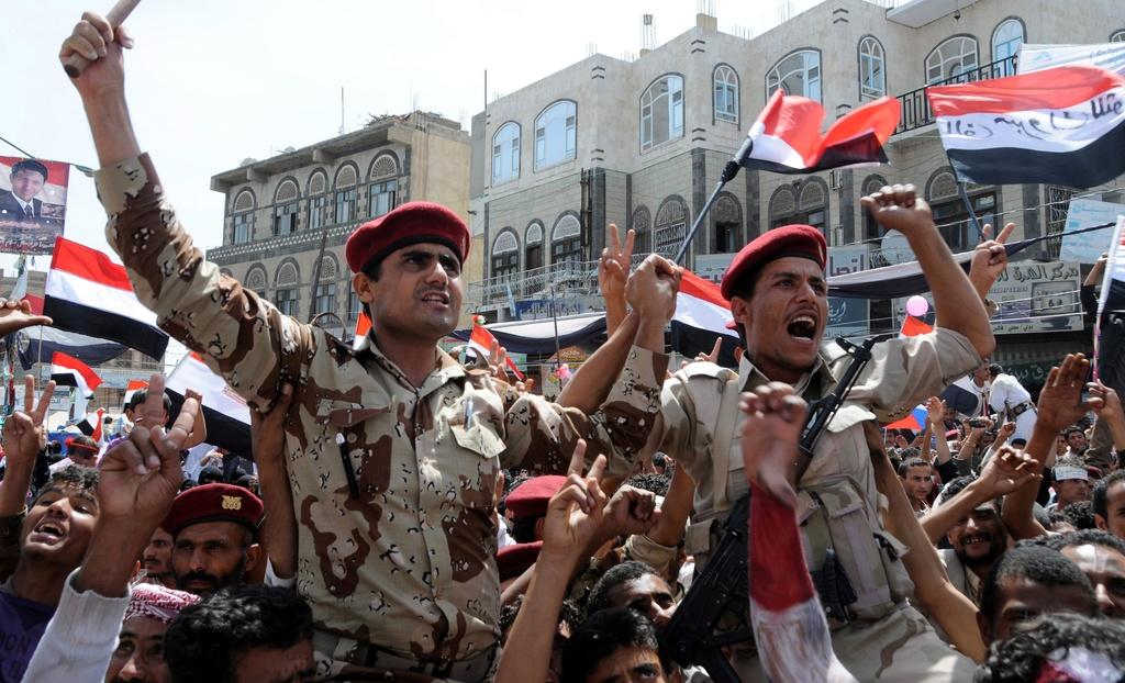 Le départ du président Saleh a provoqué des scènes de liesse à Sanaa. [EPA/WADIA MOHAMMED]