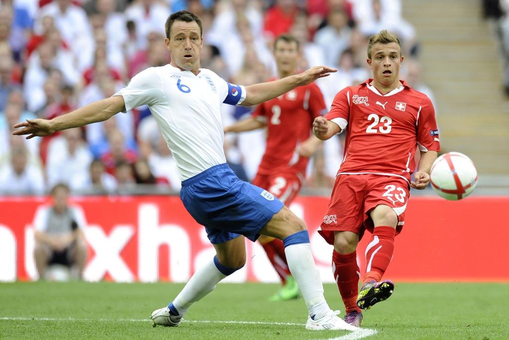 Après avoir enflammé Wembley samedi dernier, Xherdan Shaqiri jouera le rôle de leader de l'équipe de Suisse M21 au Danemark. [KEYSTONE - LAURENT GILLIERON]