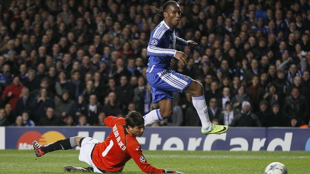 Avec ses 2 buts, Didier Drogba a largement contribué à la qualification de Chelsea. [Keystone - Kirsty Wigglesworth]