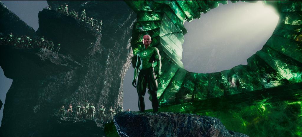 Les Green Lantern doivent défendre un monde futuriste où le vert est omniprésent. [Warner]