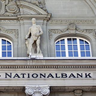 La Banque nationale suisse n'exclut pas un arrimage à l'euro pour contrer la hausse du franc. [Peter Klaunzer]