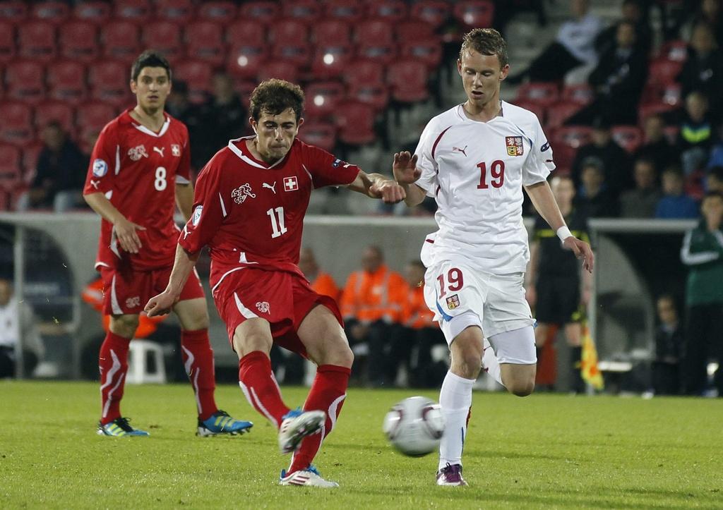 Admir Mehmedi a offert la finale et les Jeux olympiques à l'équipe de Suisse M21. [Keystone - Peter Klaunzer]