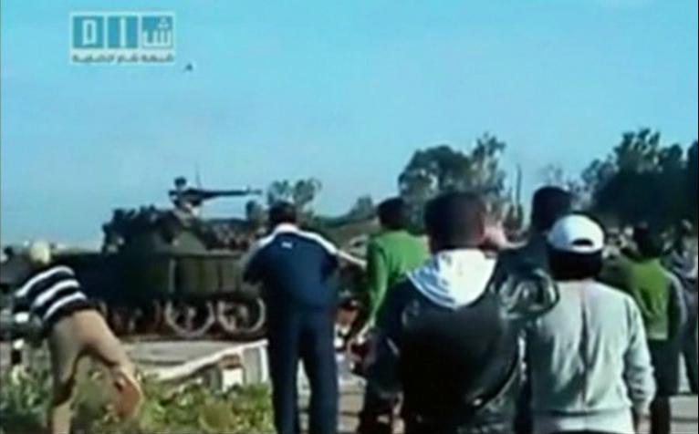 Image issue d'une vidéo amateur prise ce 25 avril à Deraa.