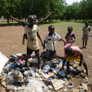 Au Burkina les déchets plastiques sont un vrai fléau. [Isabelle Chevalley]