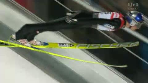 Ski nordique / Championnats du Monde Oslo (Holmenkollen): Grand tremplin. Gregor Schlierenzauer, 5e de la 1re manche, 2e de la seconde = médaillé d'or!