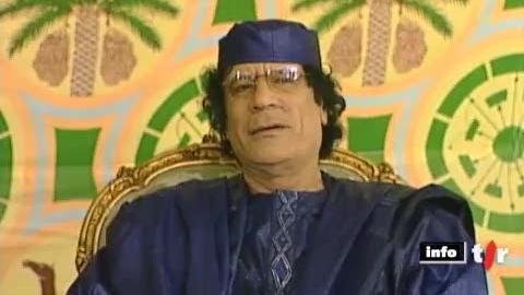 Chaos en Libye: le portrait de Mouammar Kadhafi