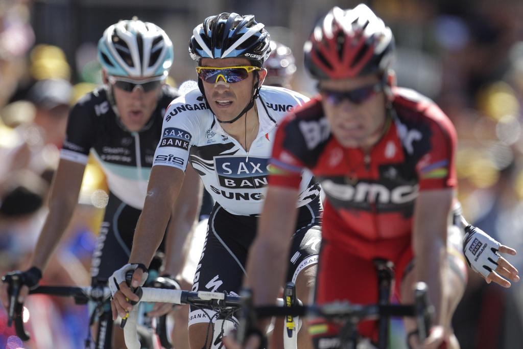 Contador n'a pas réussi à lâcher Evans et Andy Schleck. [KEYSTONE - Peter Dejong]