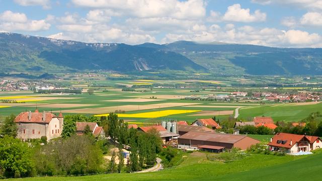 Chaque année 2'500 jeunes passent une partie de leurs vacances dans une ferme. [juhanson]